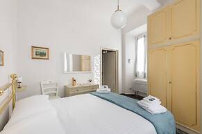 Le Grazie Apartments in Superb Location