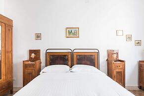 Le Grazie Apartments in Superb Location