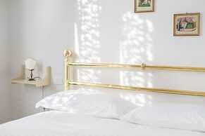 Le Grazie Apartments in Superb Location