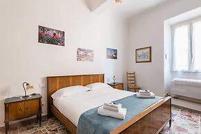 Le Grazie Apartments in Superb Location
