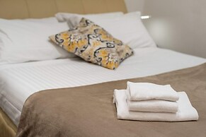 Art Gallery Apartment in Florence