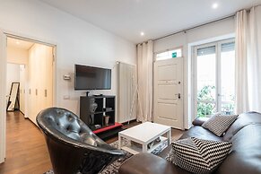Art Gallery Apartment in Florence