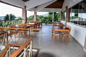 Refúgio do Saci Hotel