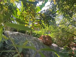 Ba Be Lakeside Bungalow