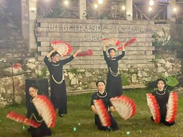 Ba Be Lakeside Bungalow