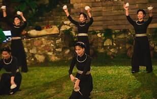 Ba Be Lakeside Bungalow