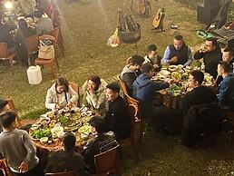 Ba Be Lakeside Bungalow