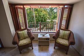 5BR 4.5BA Las Piñas CdC Villa by ASVR