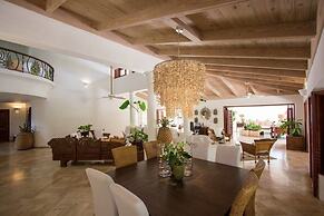 5BR 4.5BA Las Piñas CdC Villa by ASVR