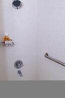 Sea Breeze Villa at Coolshade