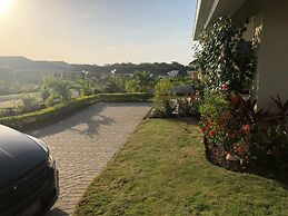 Sea Breeze Villa at Coolshade