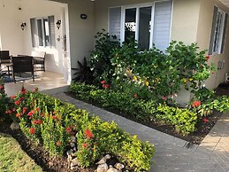 Sea Breeze Villa at Coolshade