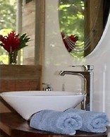 Ecolodge in San Cristobal Island