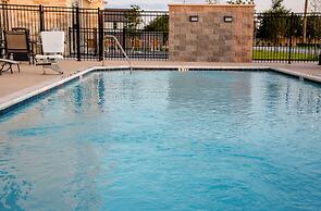 Holiday Inn Express & Suites Taylor by IHG