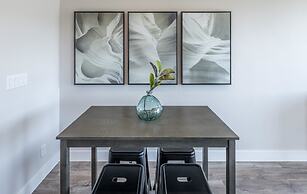 Retreat At The Ledges