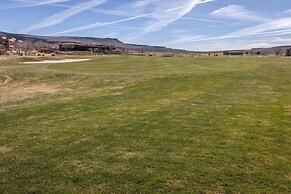 Retreat At The Ledges