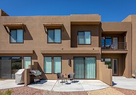 Retreat At The Ledges