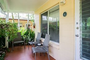 Tropical Villas of Venice Beach