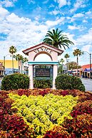 Tropical Villas of Venice Beach