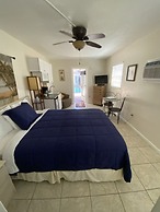 Tropical Villas of Venice Beach