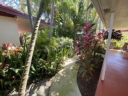 Tropical Villas of Venice Beach