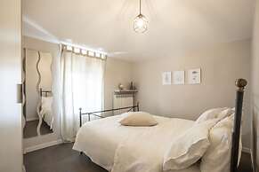 L'Angelica Holiday Home