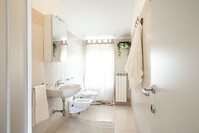 L'Angelica Holiday Home