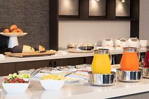 AC Hotel by Marriott Portsmouth