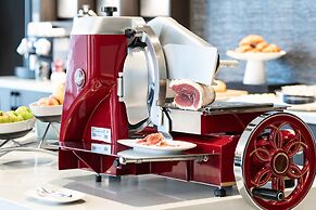 AC Hotel by Marriott Portsmouth