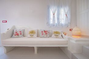 Starlight Luxury Seaside Villa & Suites