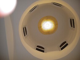 Starlight Luxury Seaside Villa & Suites