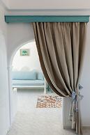 Starlight Luxury Seaside Villa & Suites