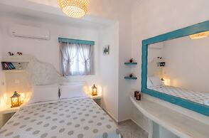 Starlight Luxury Seaside Villa & Suites