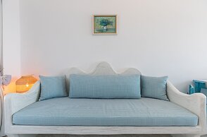 Starlight Luxury Seaside Villa & Suites