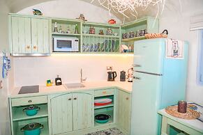 Starlight Luxury Seaside Villa & Suites