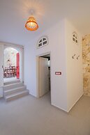 Starlight Luxury Seaside Villa & Suites