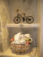 Starlight Luxury Seaside Villa & Suites