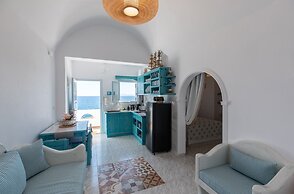 Starlight Luxury Seaside Villa & Suites