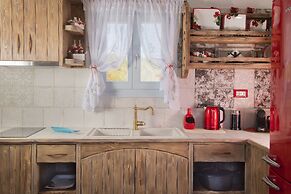 Starlight Luxury Seaside Villa & Suites