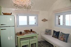 Starlight Luxury Seaside Villa & Suites