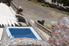 Starlight Luxury Seaside Villa & Suites