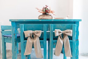 Starlight Luxury Seaside Villa & Suites