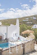 Starlight Luxury Seaside Villa & Suites