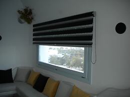 Starlight Luxury Seaside Villa & Suites