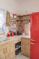 Starlight Luxury Seaside Villa & Suites