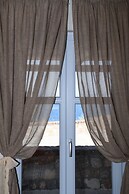 Starlight Luxury Seaside Villa & Suites