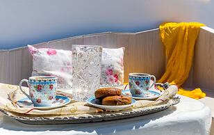 Starlight Luxury Seaside Villa & Suites