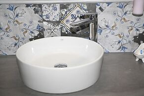 Starlight Luxury Seaside Villa & Suites