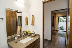 Tannah Luxury Rentals