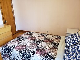 Apartment near Metro Monk Station